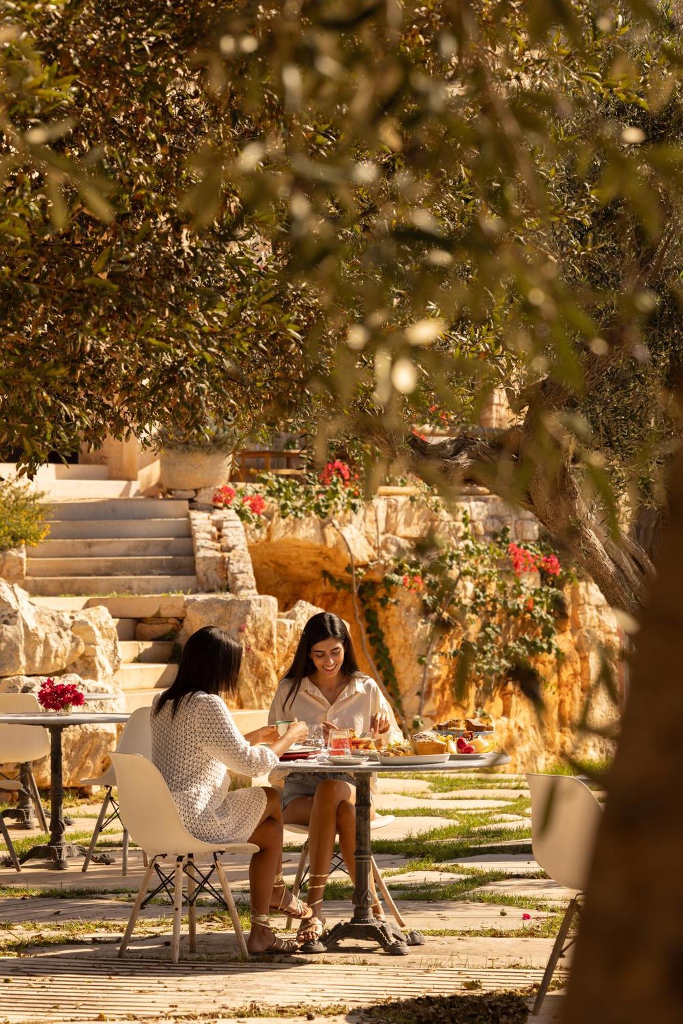 Masseria San Paolo Grande Остуни Экстерьер фото